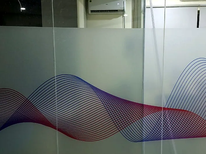 Wave pattern on frosted glass (Writable Film)